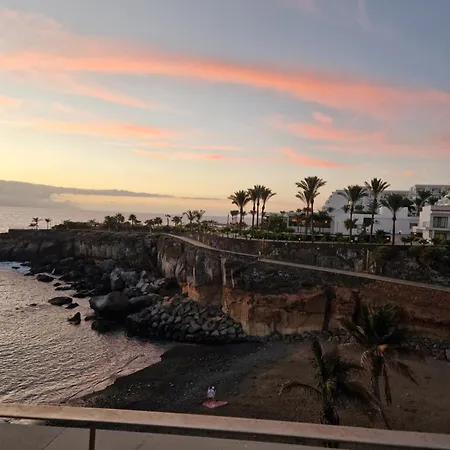 Sunset Ocean View - Playa Paraiso Апартаменты *