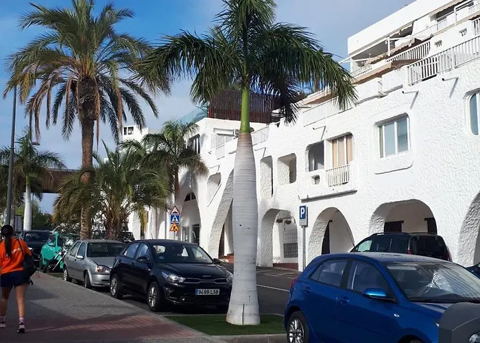 Sunset Ocean View - Playa Paraiso Апартаменты *